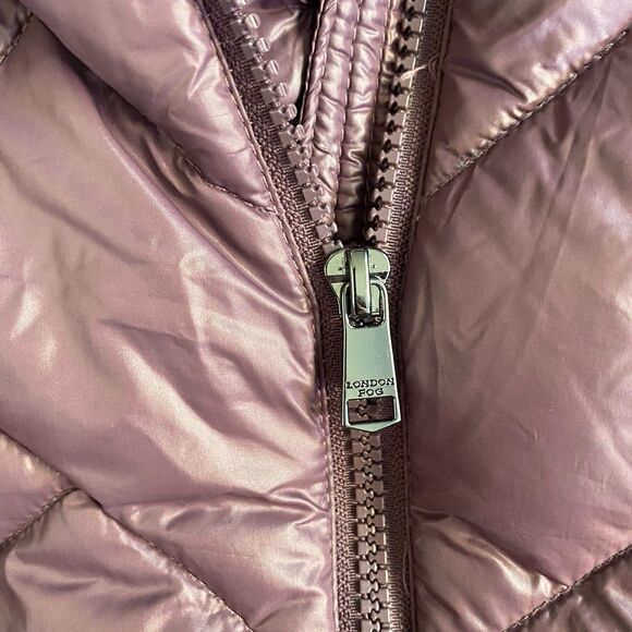 London Fog Women’s XL Hooded Down Puffer Jacket Purple Packable Winter Coat - Picture 3 of 11